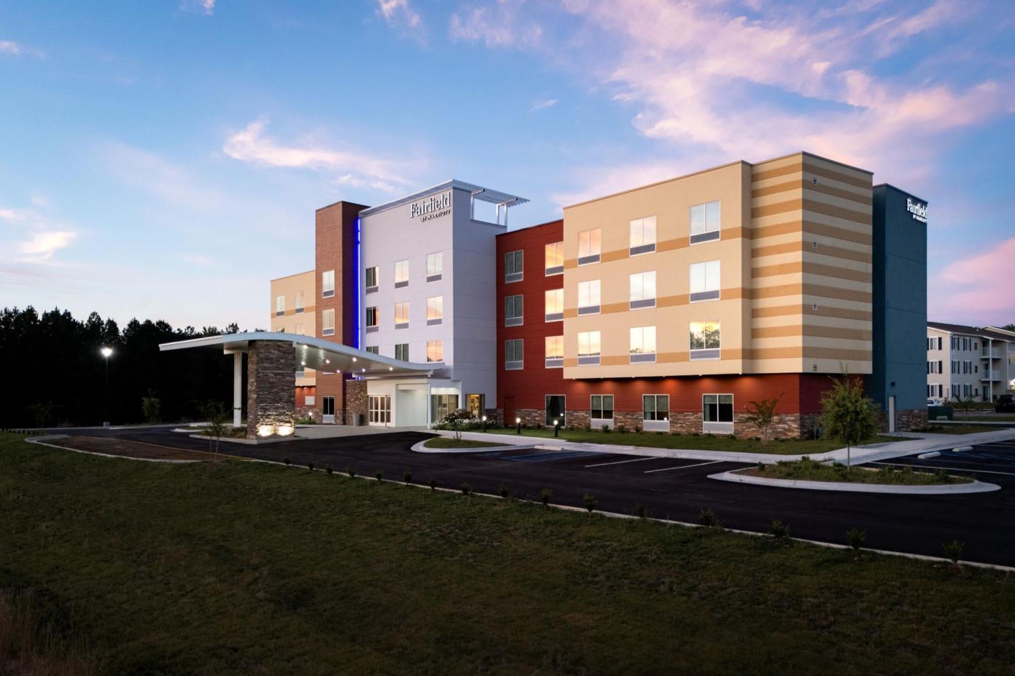 Fairfield By Marriott Inn & Suites Cullman Exterior photo
